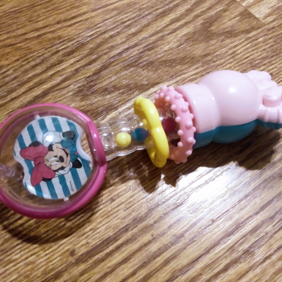 Plastic Minnie mouse baby rattle - Picture 2 of 4